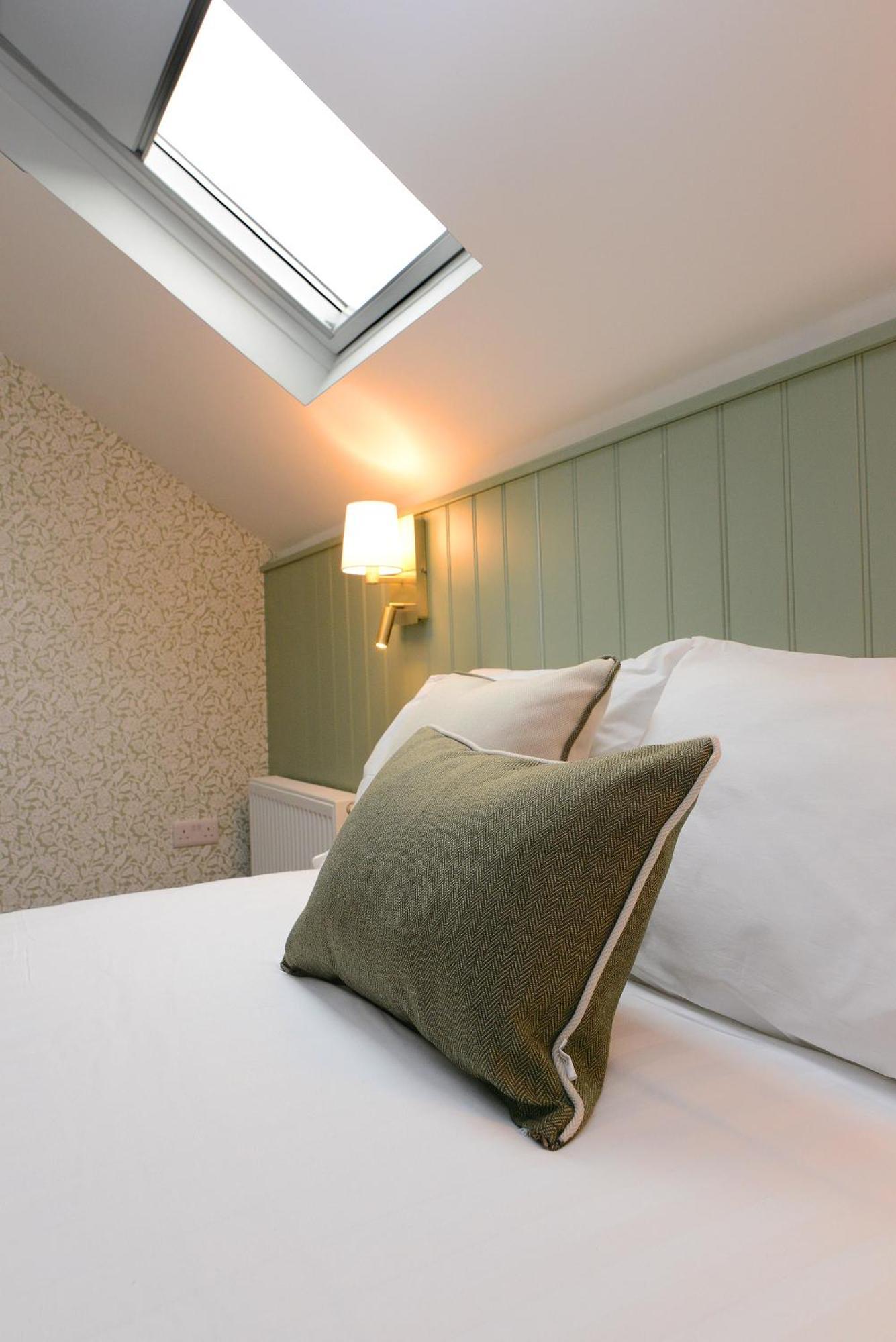 Urban Nest Townhouse Bed and Breakfast Γκάλγουεϊ Εξωτερικό φωτογραφία