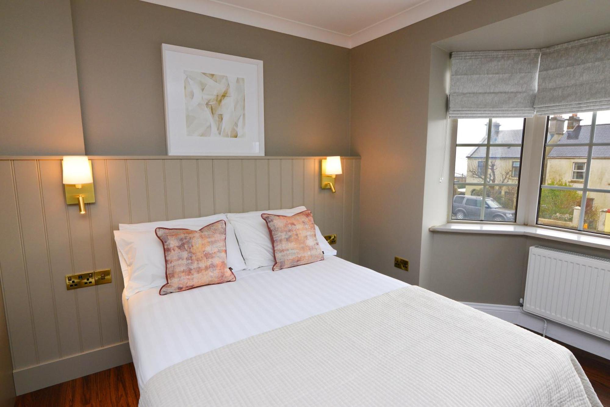 Urban Nest Townhouse Bed and Breakfast Γκάλγουεϊ Εξωτερικό φωτογραφία